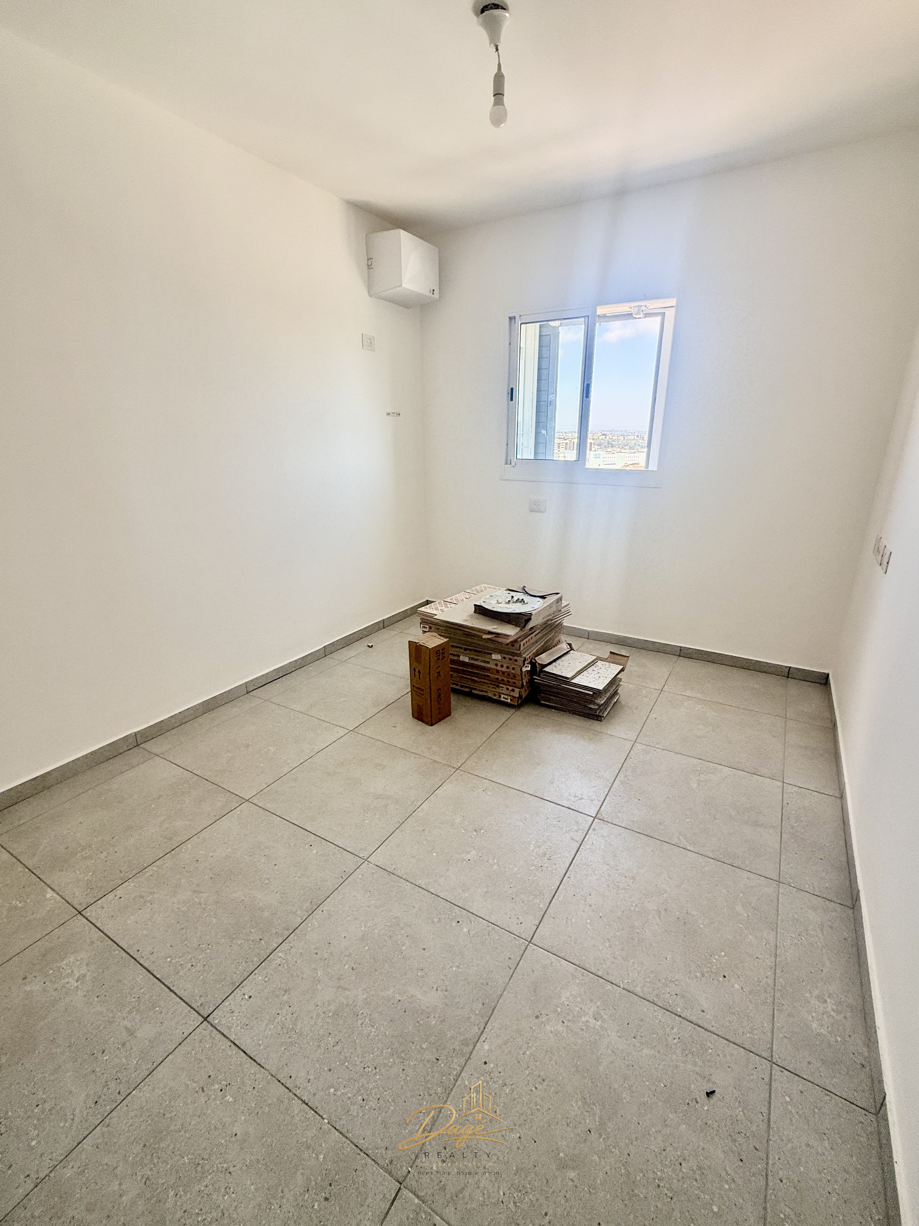 Agam 3 - Immeuble Neuf - 4 Pièces à louer — photo 9