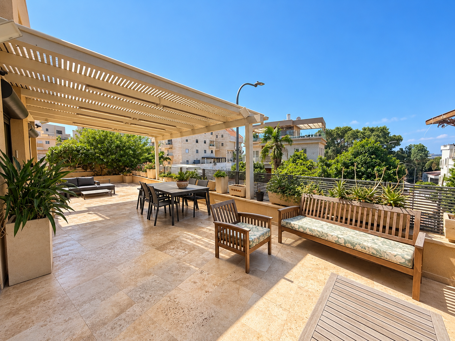 Netanya Nord - Superbe Cottage de 280m2 habitables  — Vente, Emek Hefer, Netanya — photo 3
