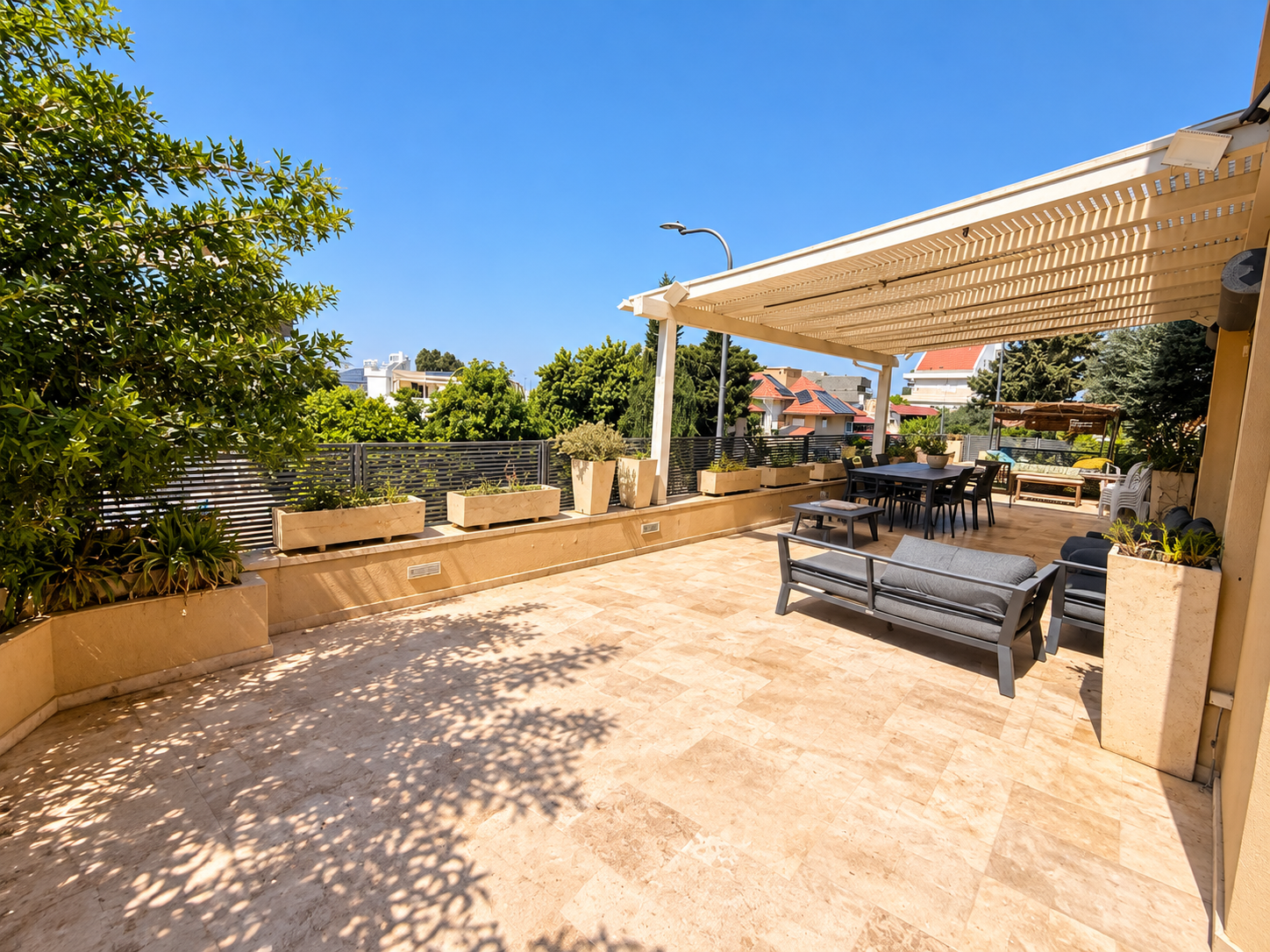 Netanya Nord - Superbe Cottage de 280m2 habitables  — Vente, Emek Hefer, Netanya