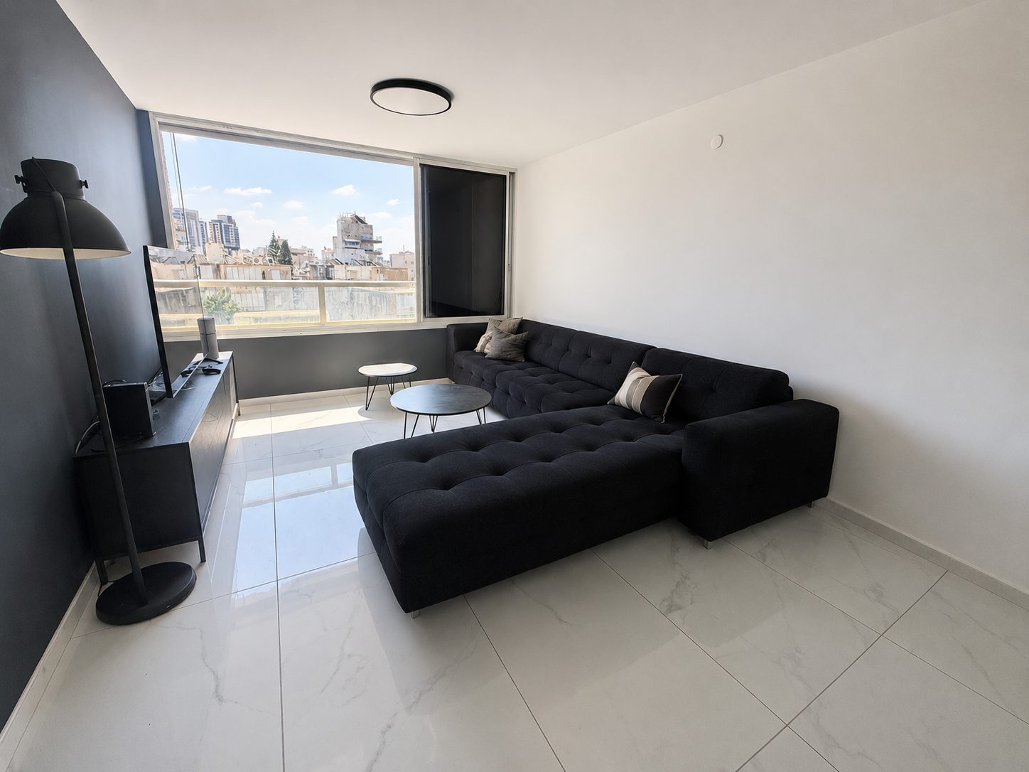 A 5min Du Kikar - Magnifique & grand 4 Pieces de 120m2 — Vente, Kikar Haatsmaut, Netanya — photo 3