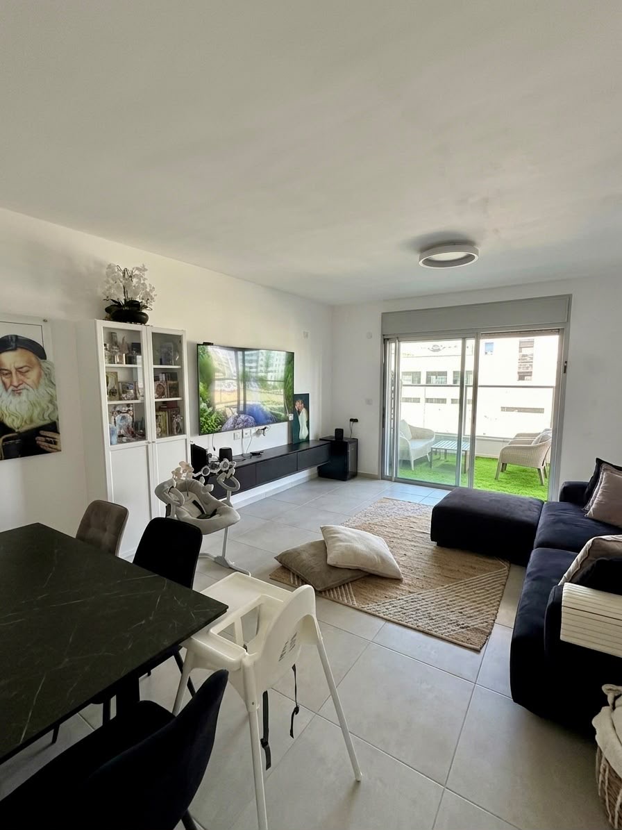 Agam 3 - Rue Karl Poper - Face à Agamim — Vente, Agam 3, Netanya — photo 3