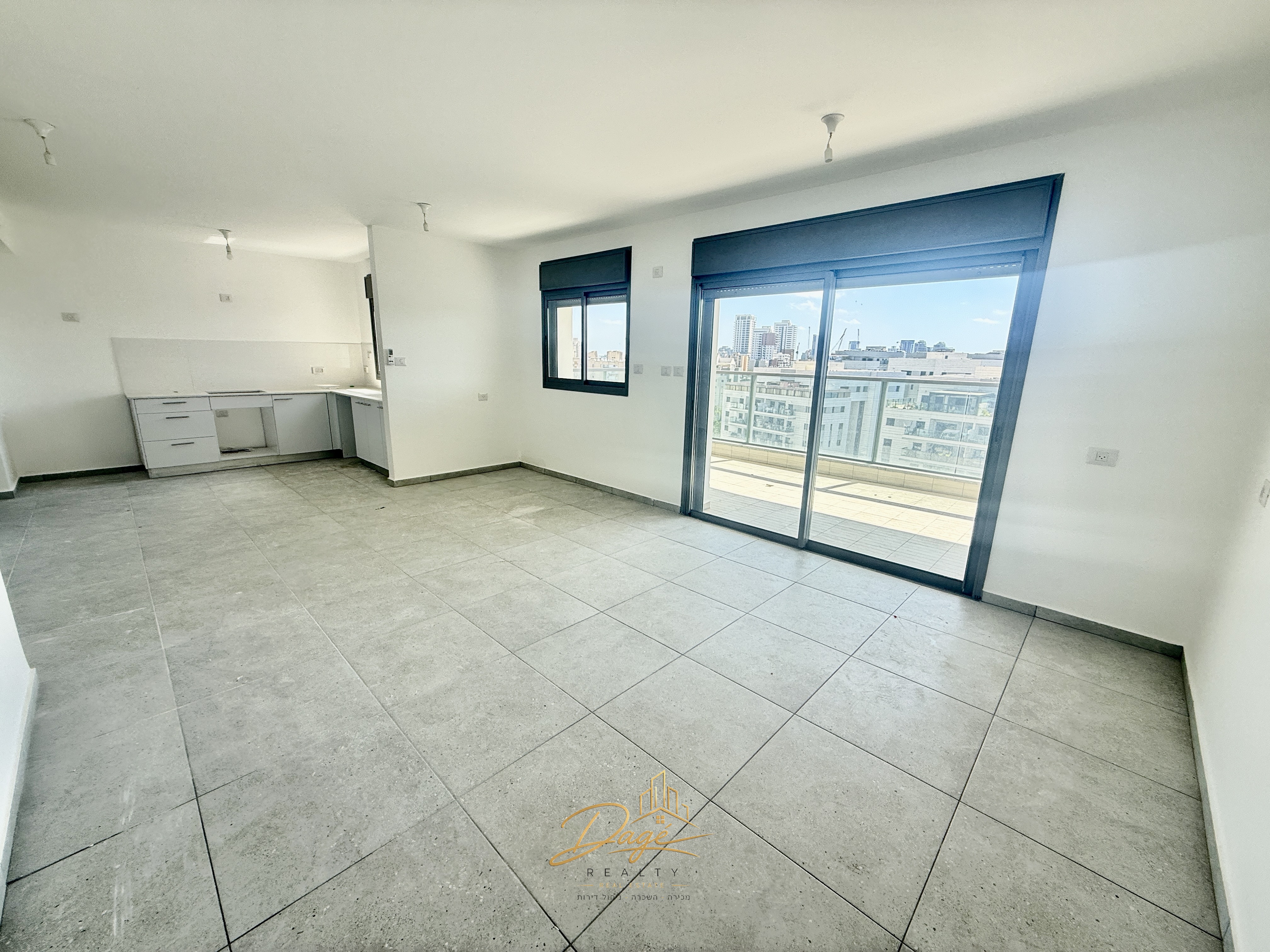 Agam 3 - Immeuble Neuf - 4 Pièces à louer — photo 2