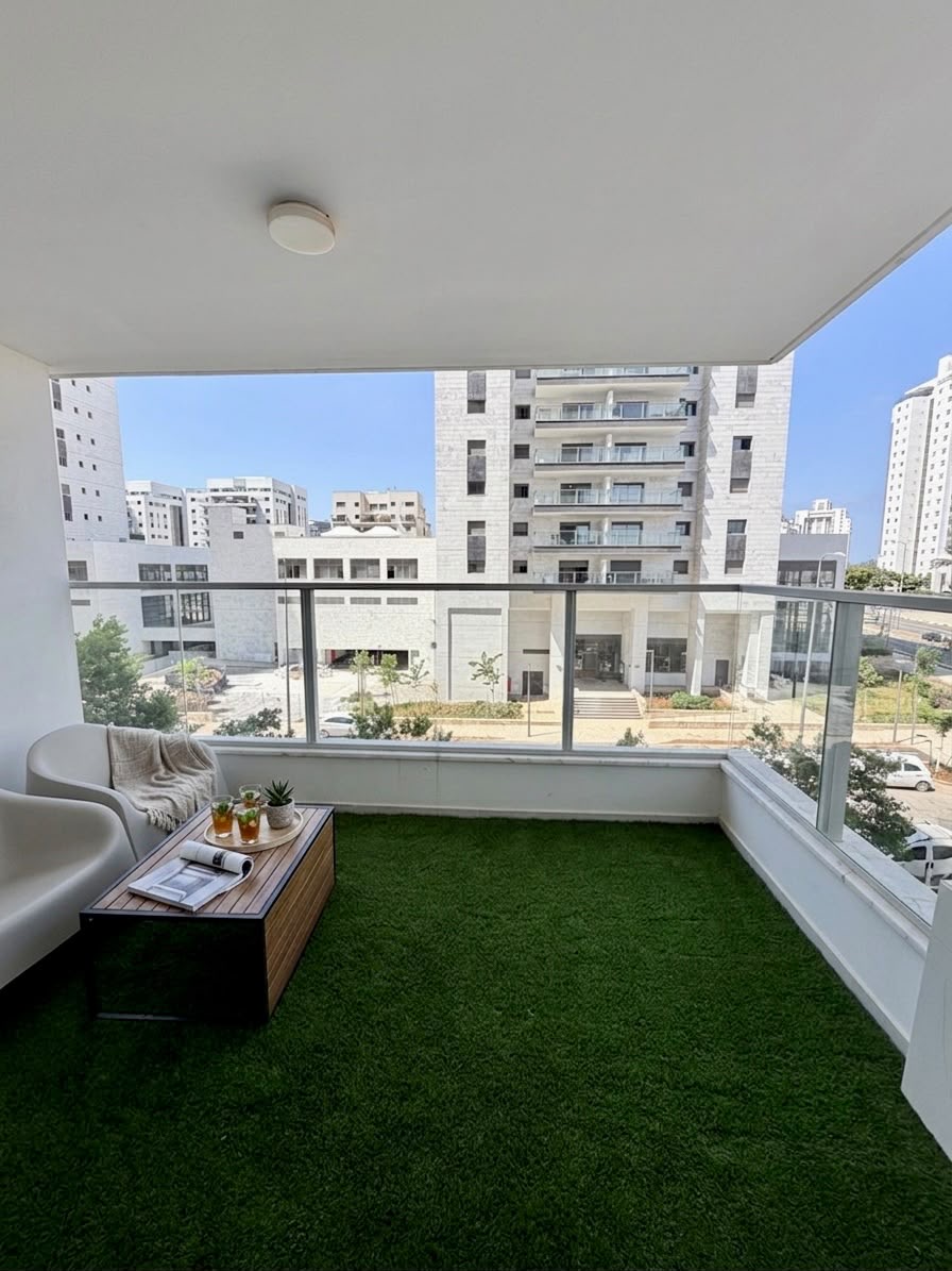 Agam 3 - Rue Karl Poper - Face à Agamim — Vente, Agam 3, Netanya